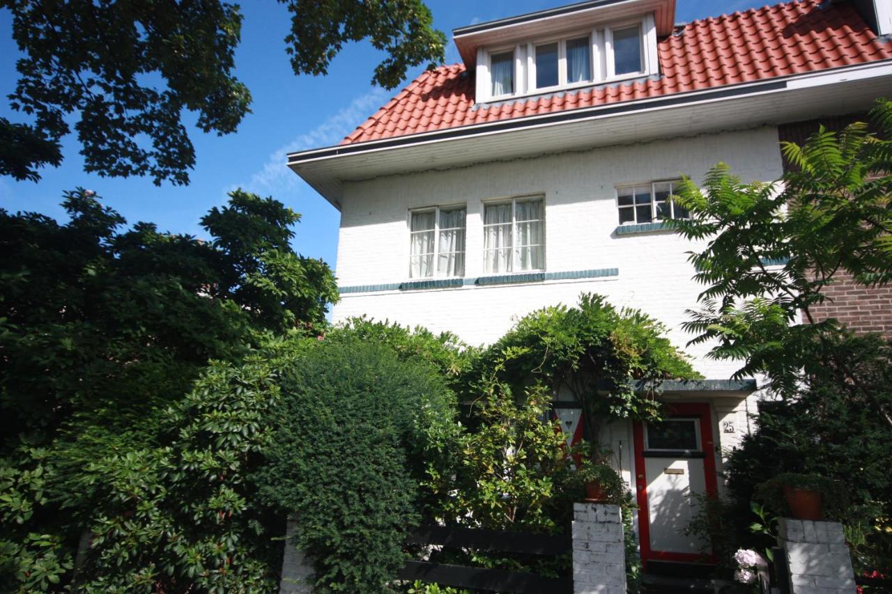 デン・ハーグ De Pimpelmees Bed & Breakfast エクステリア 写真